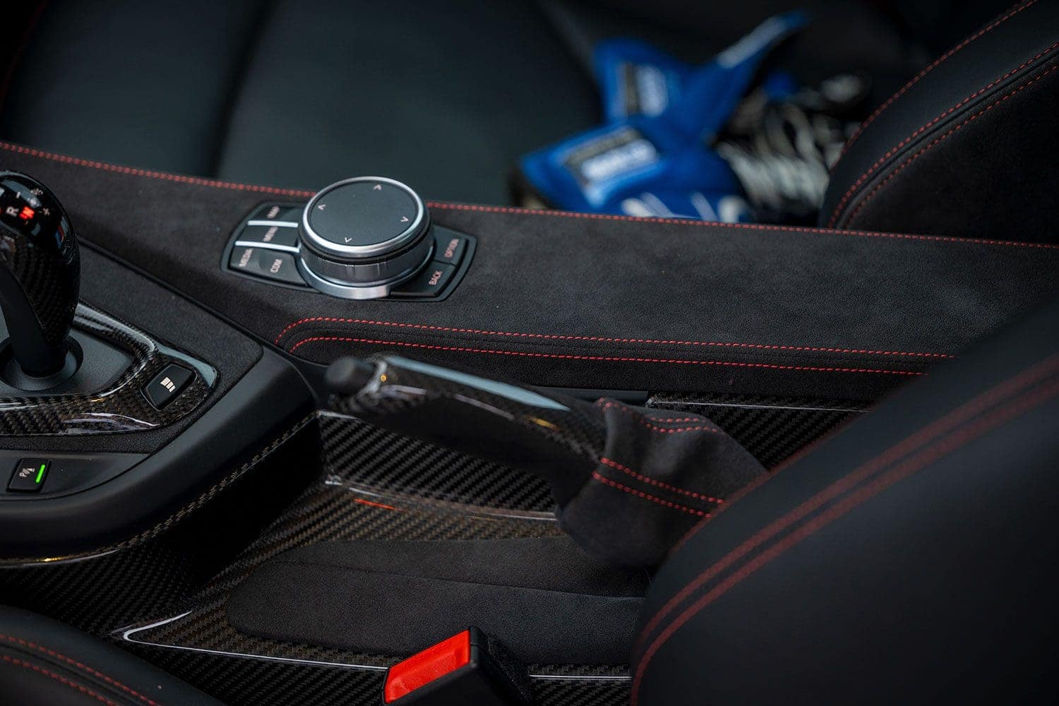 BMW M2 CS