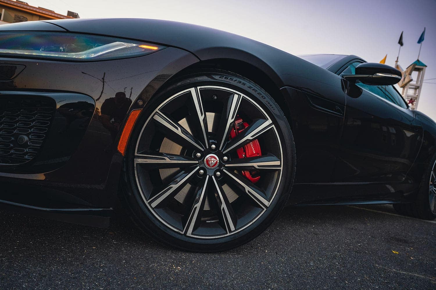 Jaguar F-TYPE R