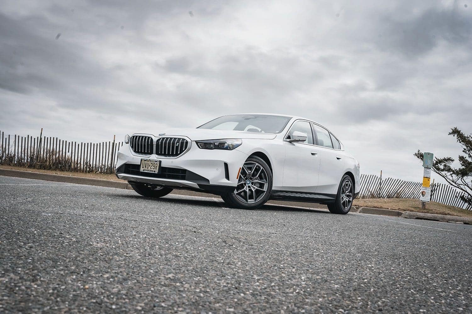 BMW i5