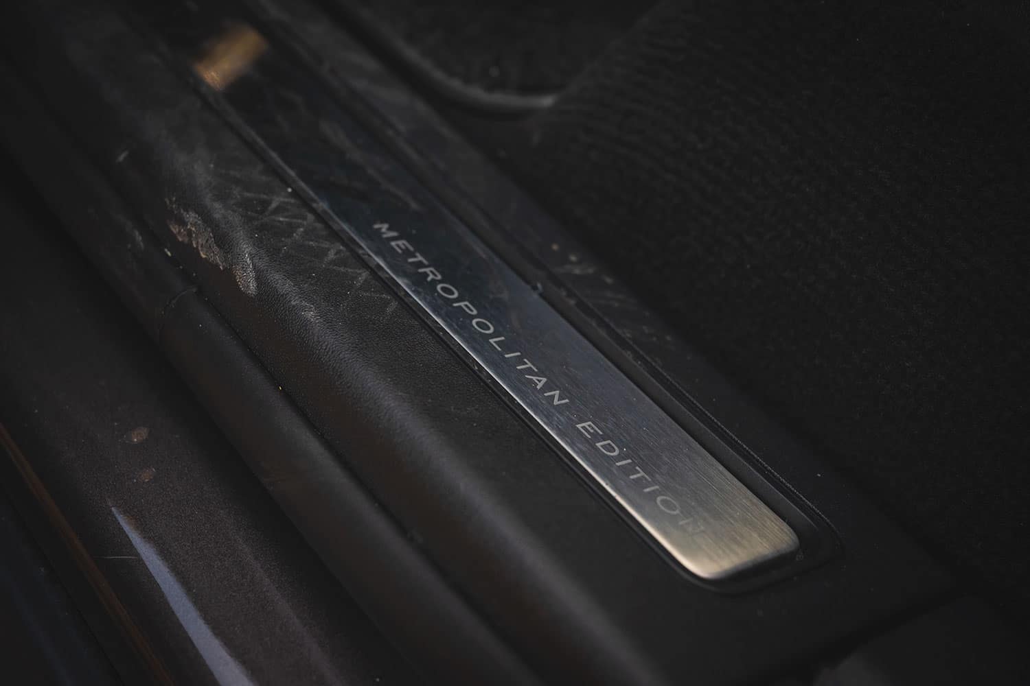land-rover-discovery-2