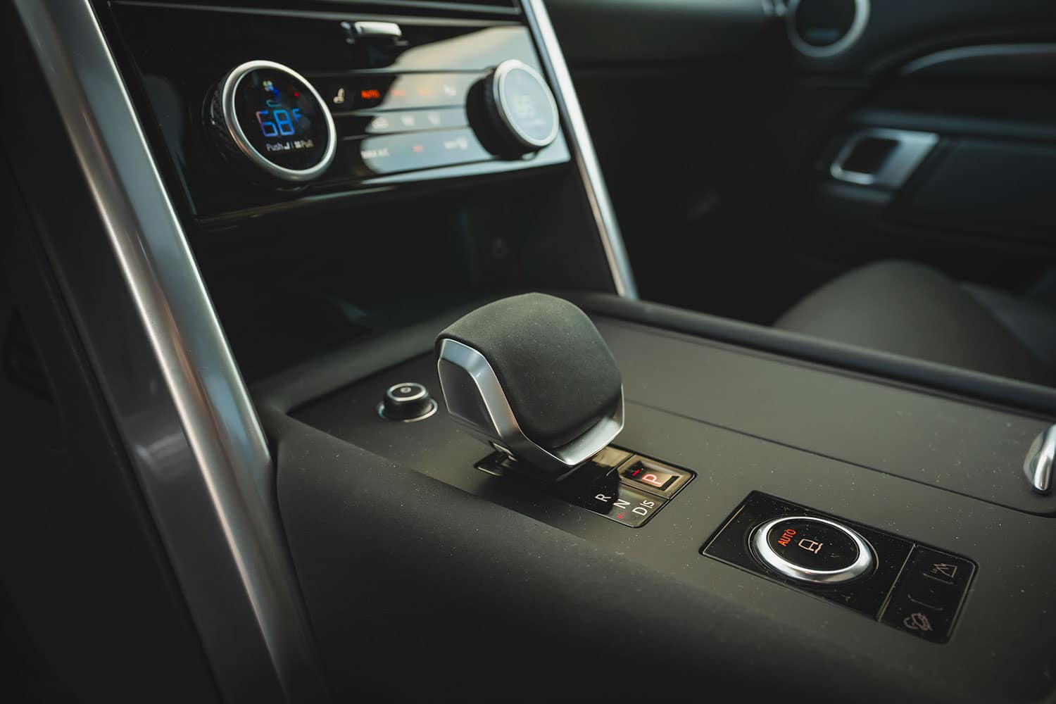 land-rover-discovery