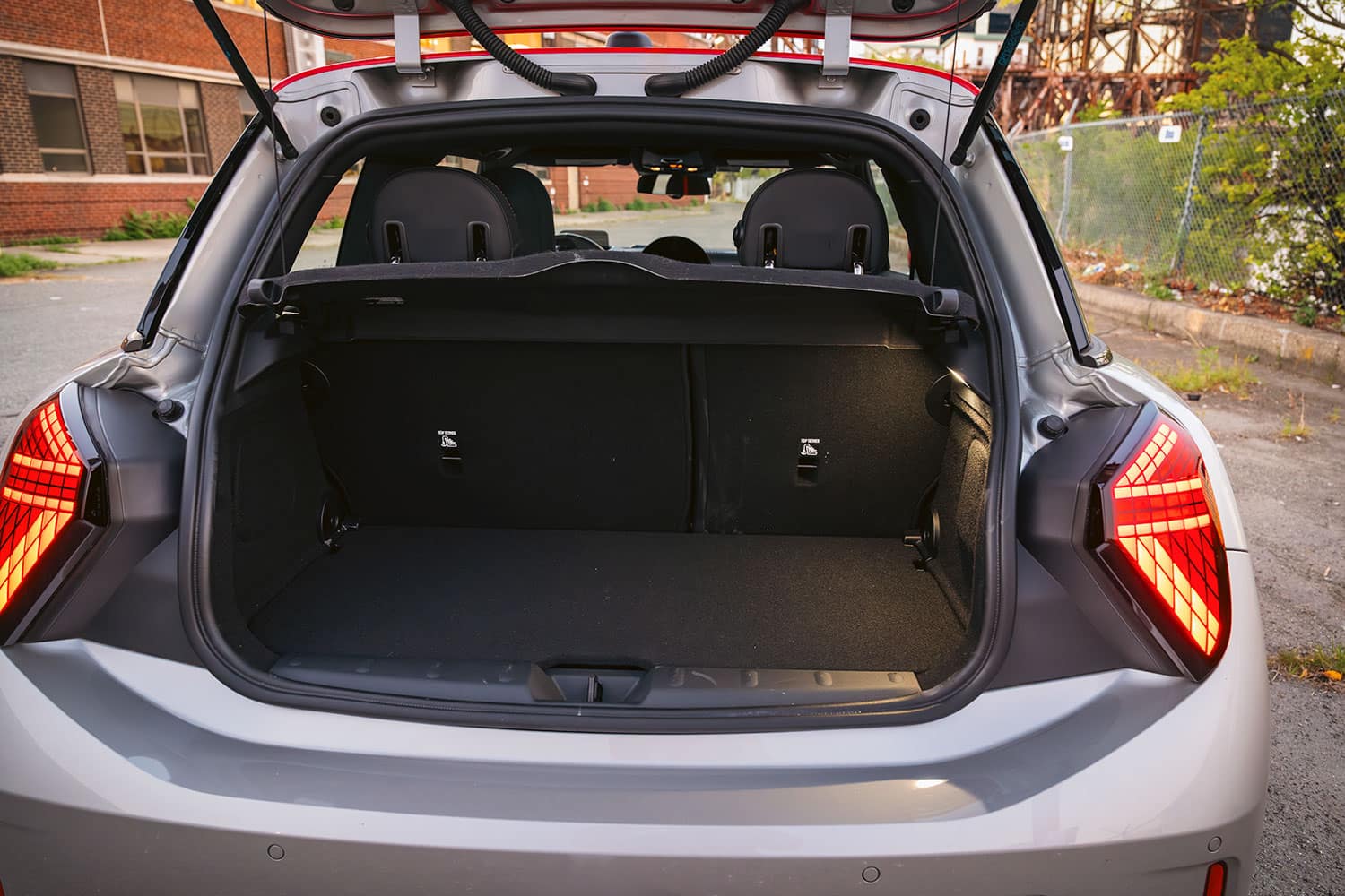 mini coupe trunk