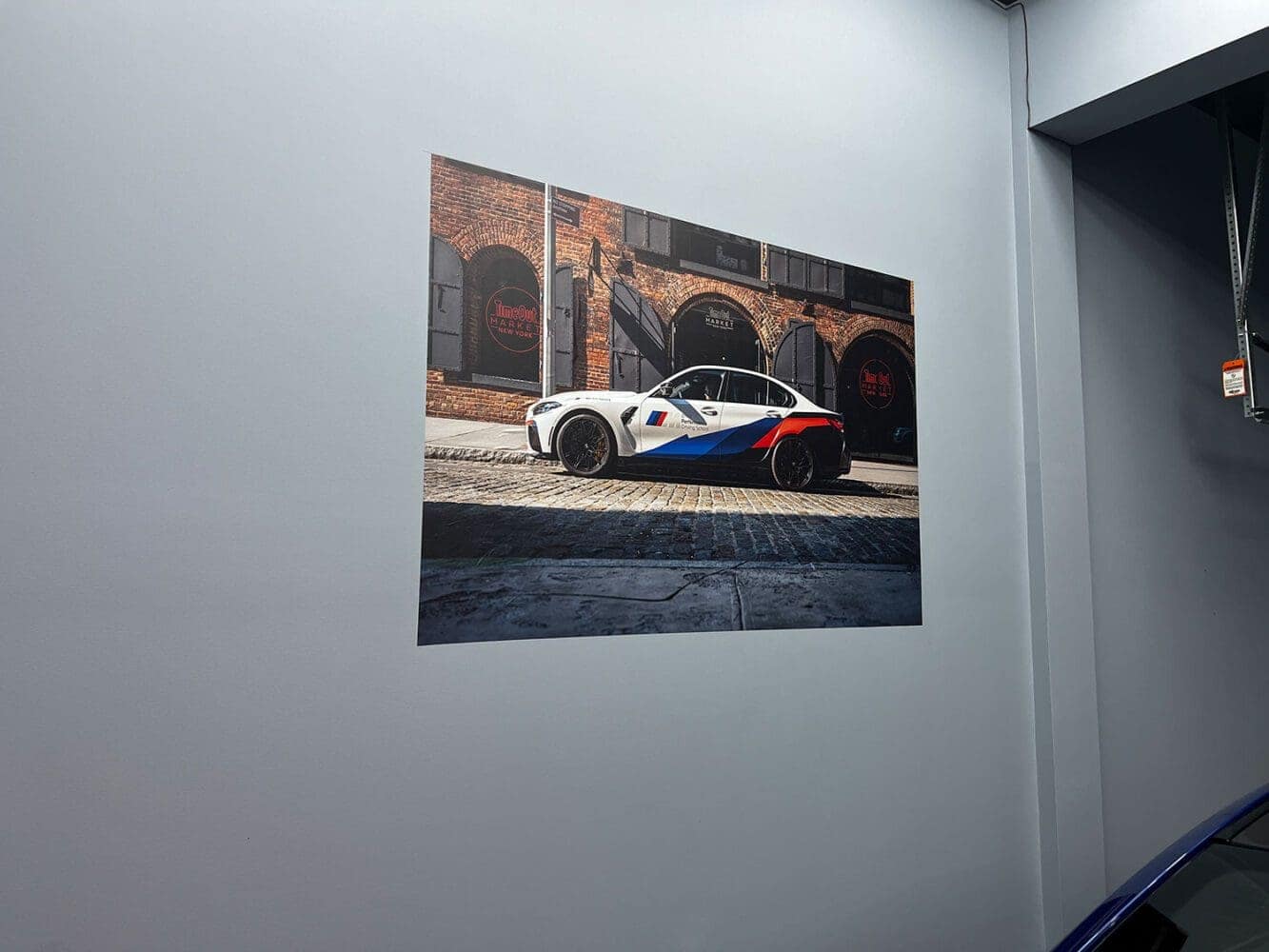 UPrint adhesive poster