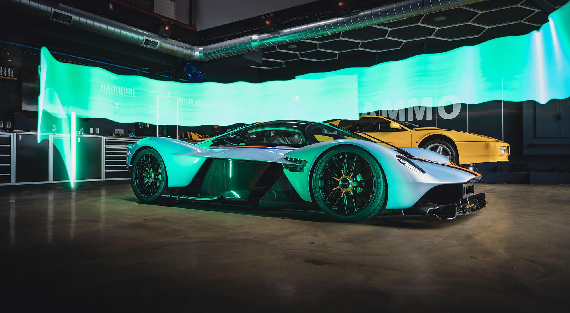 Aston-Martin-Valkyrie