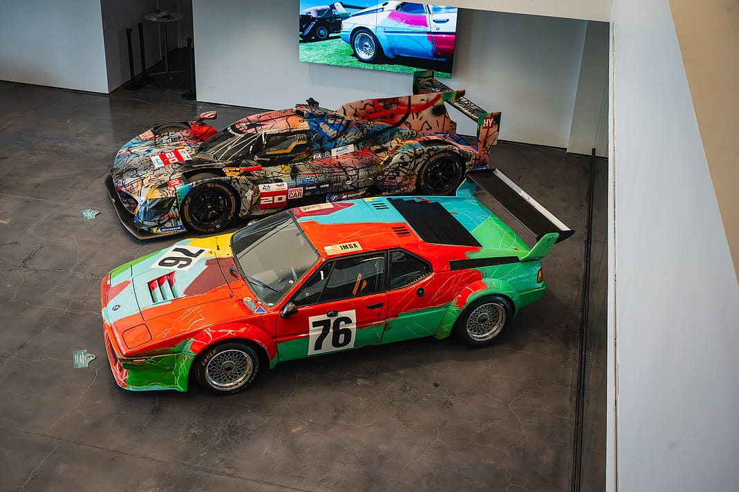 ミニチャンプス 1/18 BMW M1 Art Car Andy Warhol Meet Andy Warhol's BMW M1 Art Car as it enters the hall of fame
