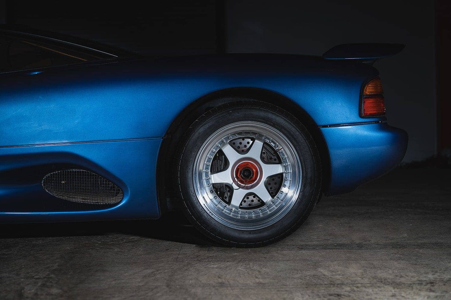 jaguar-xjr-15