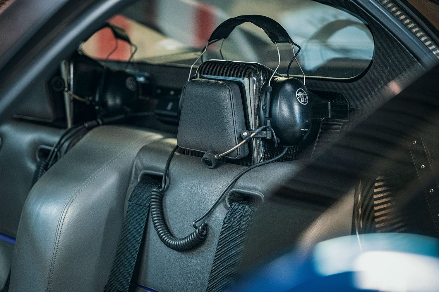 jaguar-xjr-15
