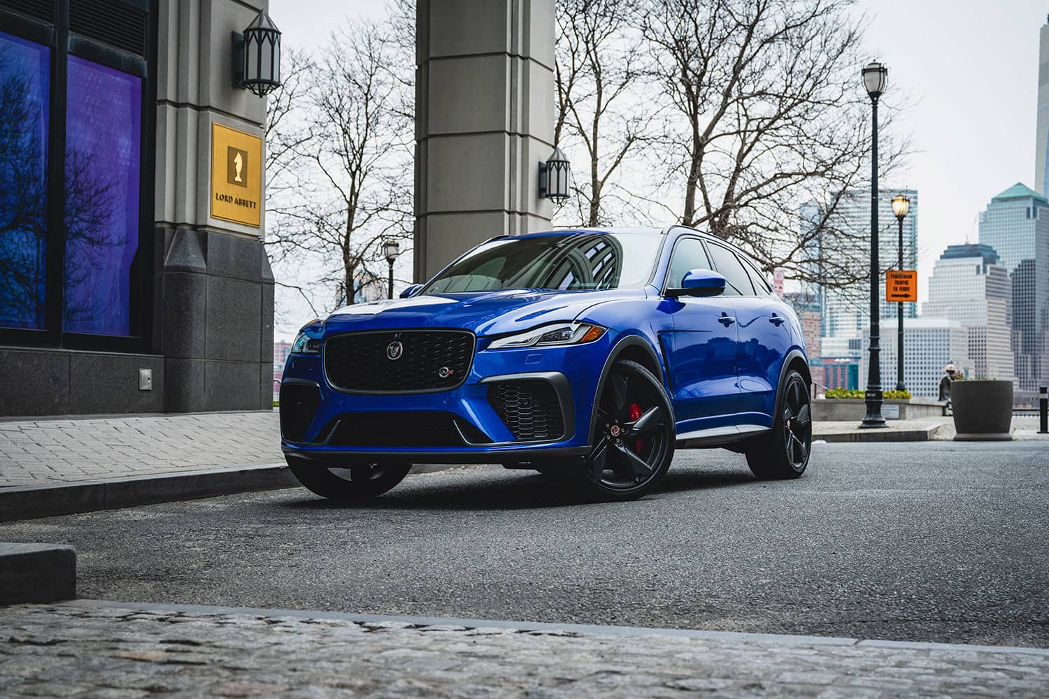 2021-jaguar-f-pace-svr
