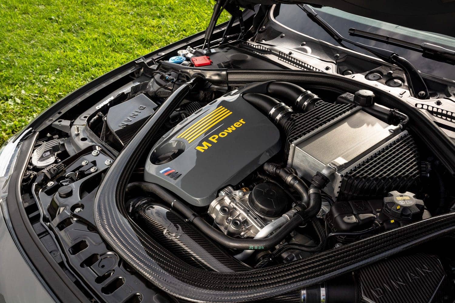 bmw-f80-m3-engine