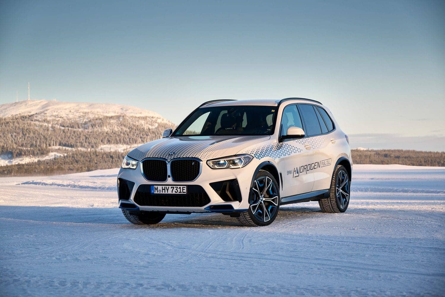 bmw-ix5