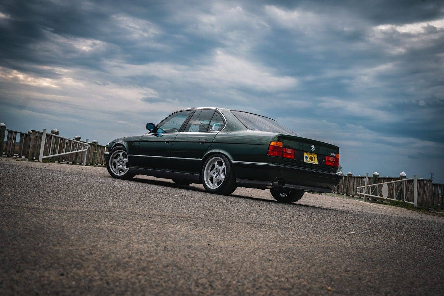 BMW E34 M5