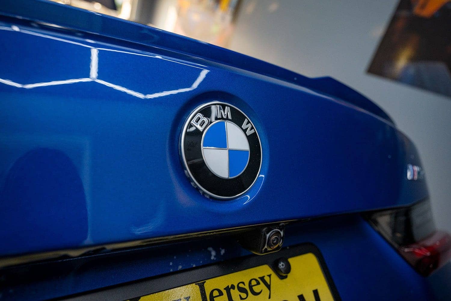 BMW badge installation