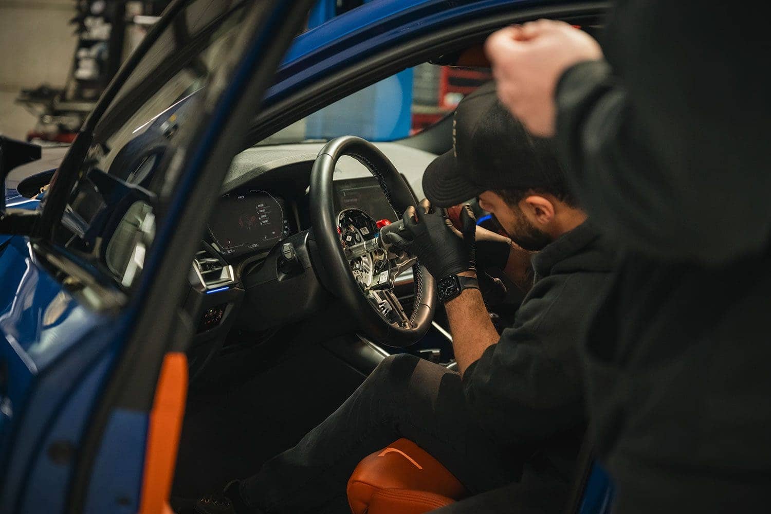 BMW M3 steering wheel install