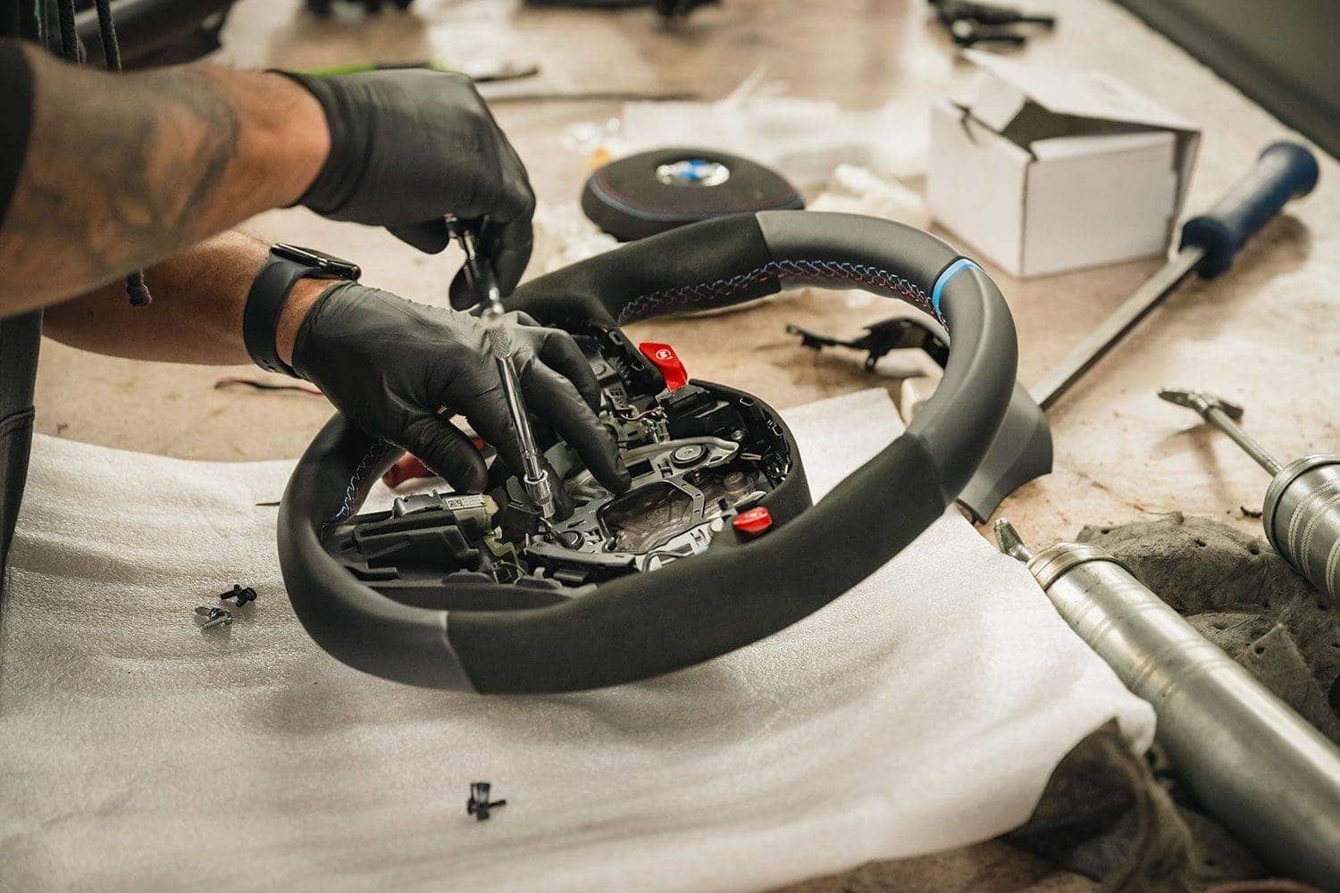BMW M3 steering wheel install