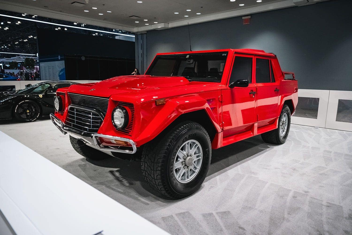 Lamborghini LM002