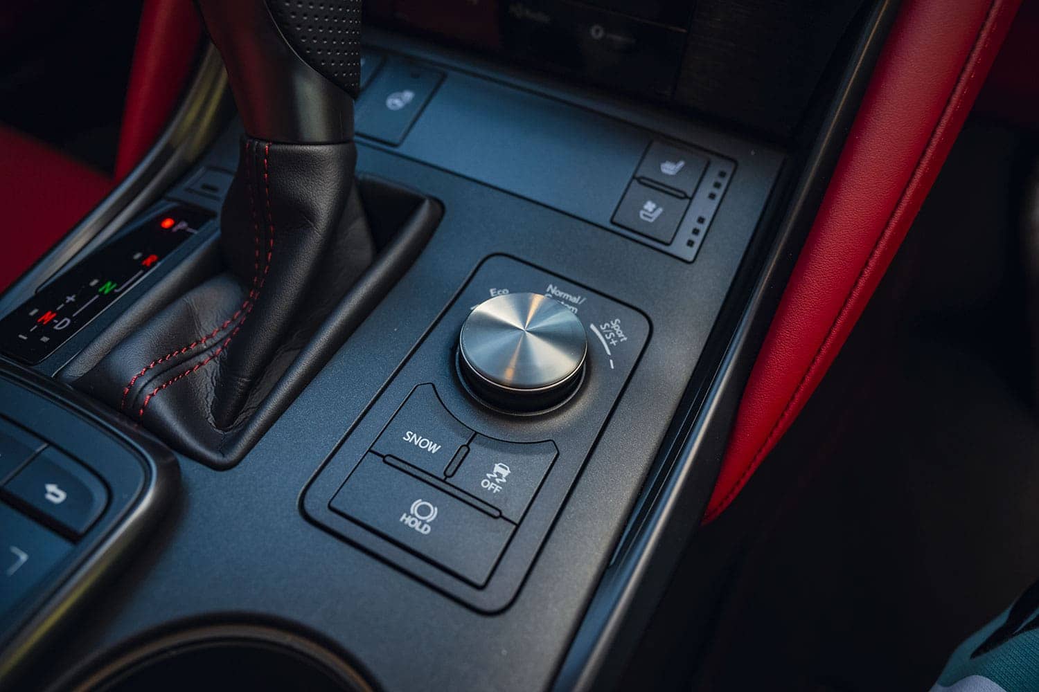 Lexus IS 500