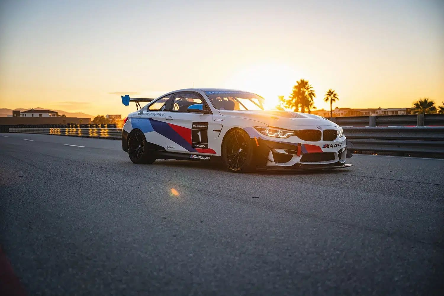 M4 GT4