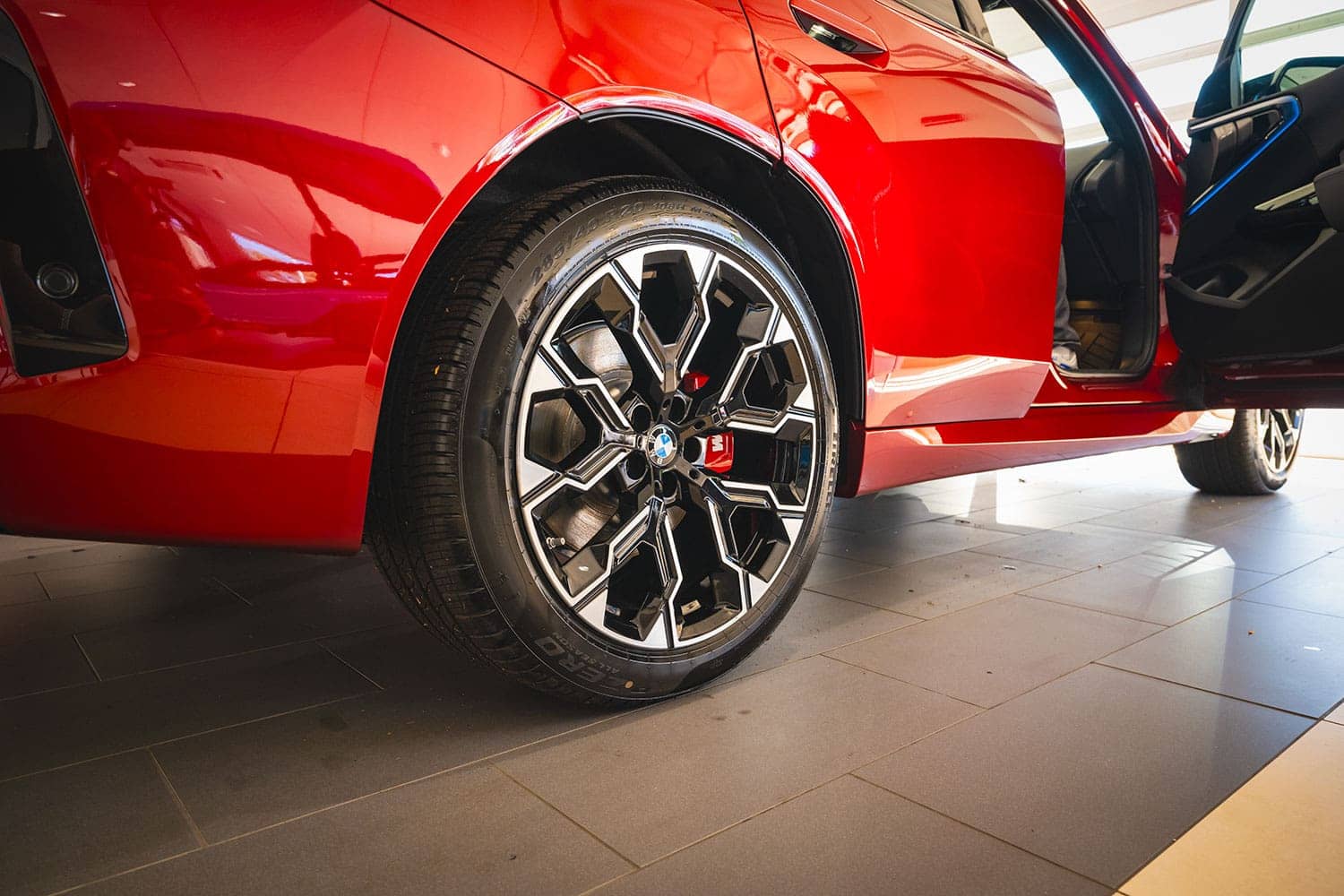 2025 BMW X3 M50