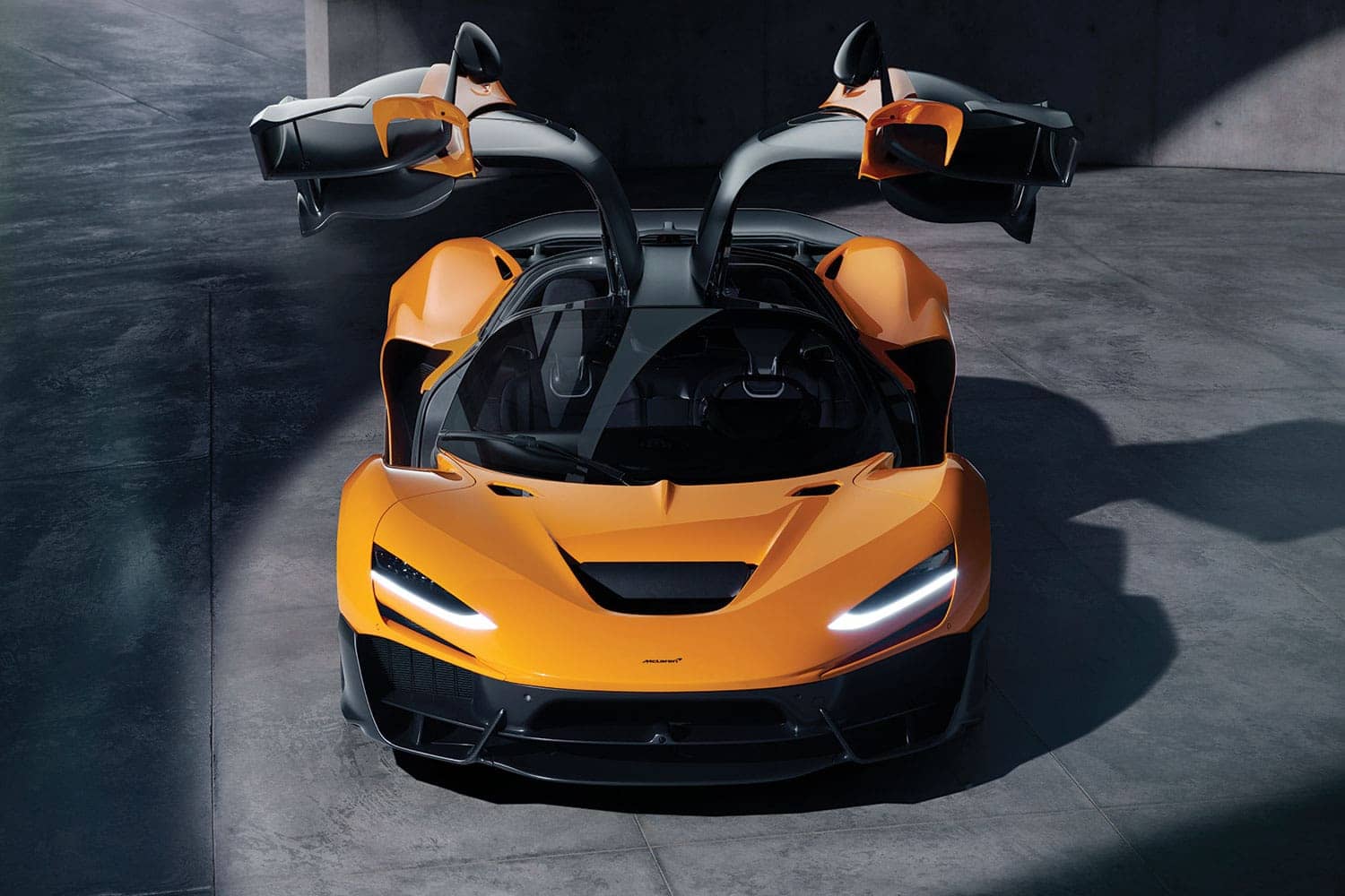 mclaren-w1-doors