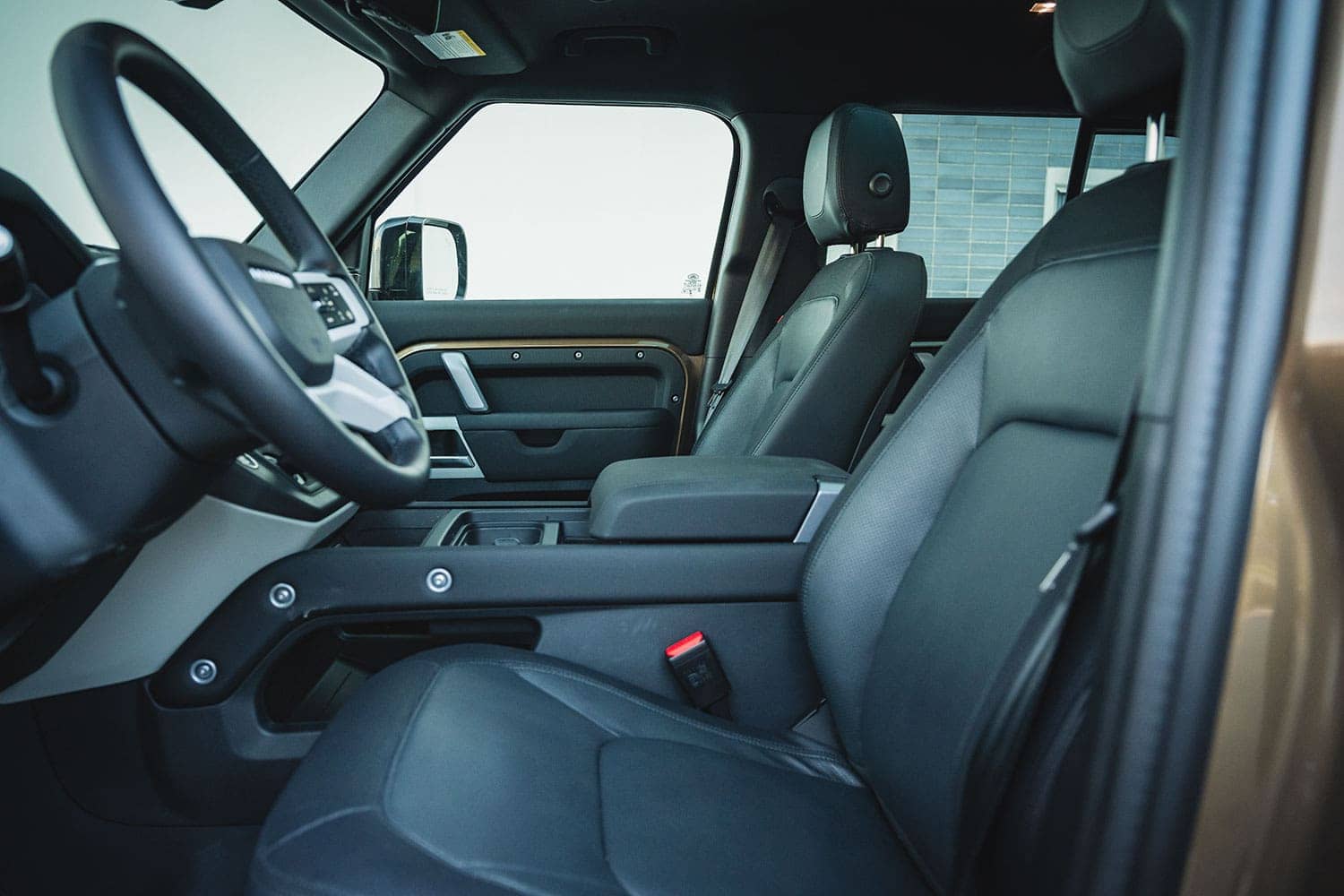 land-rover-defender-110