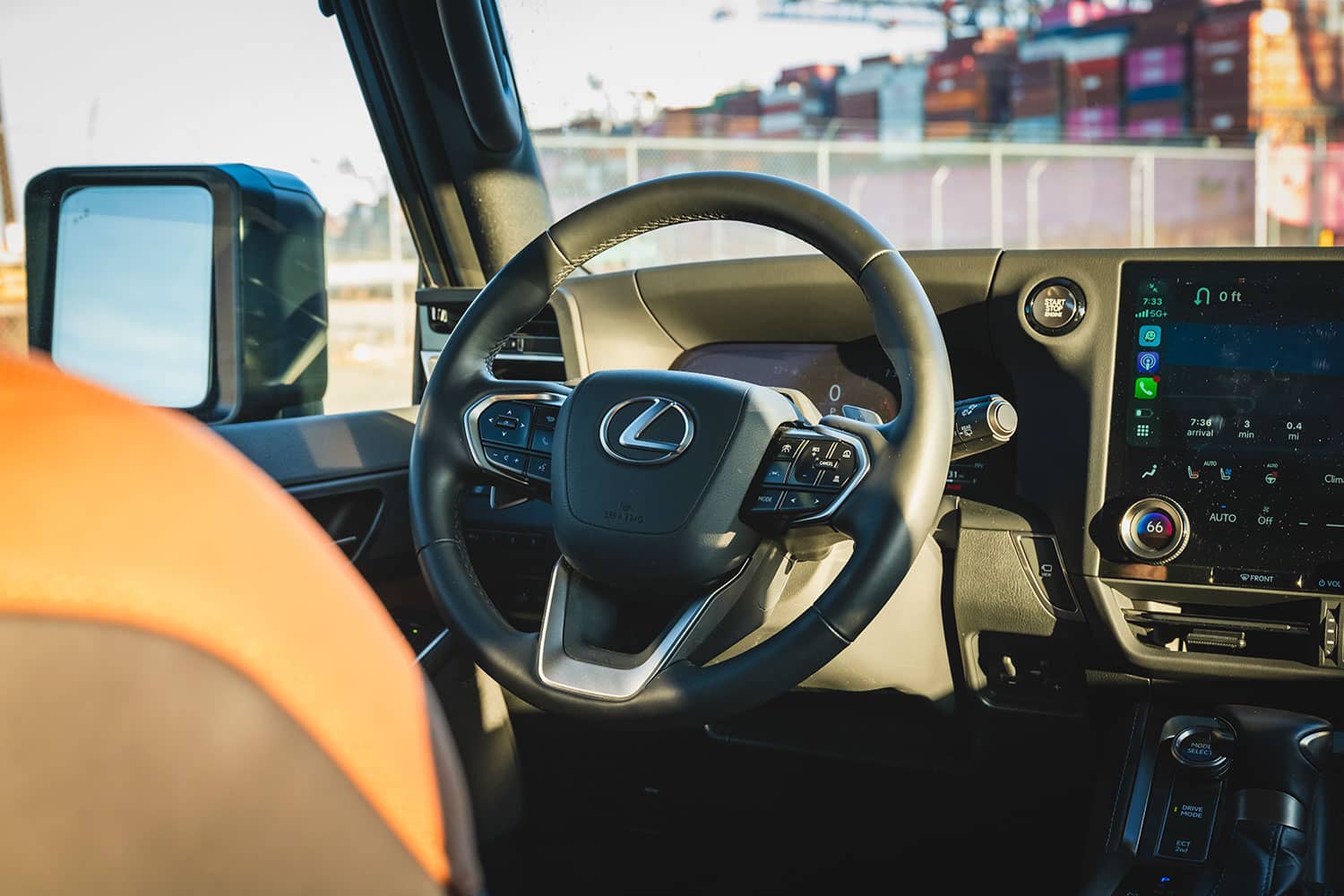2025-lexus-gx-550-14