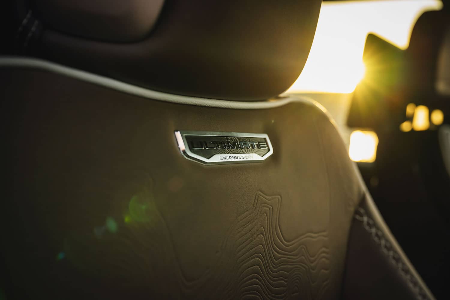 2025-gmc-yukon-denali-12