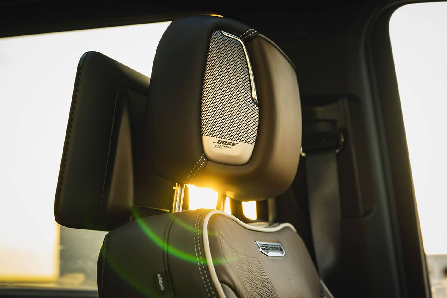 2025-gmc-yukon-denali-12
