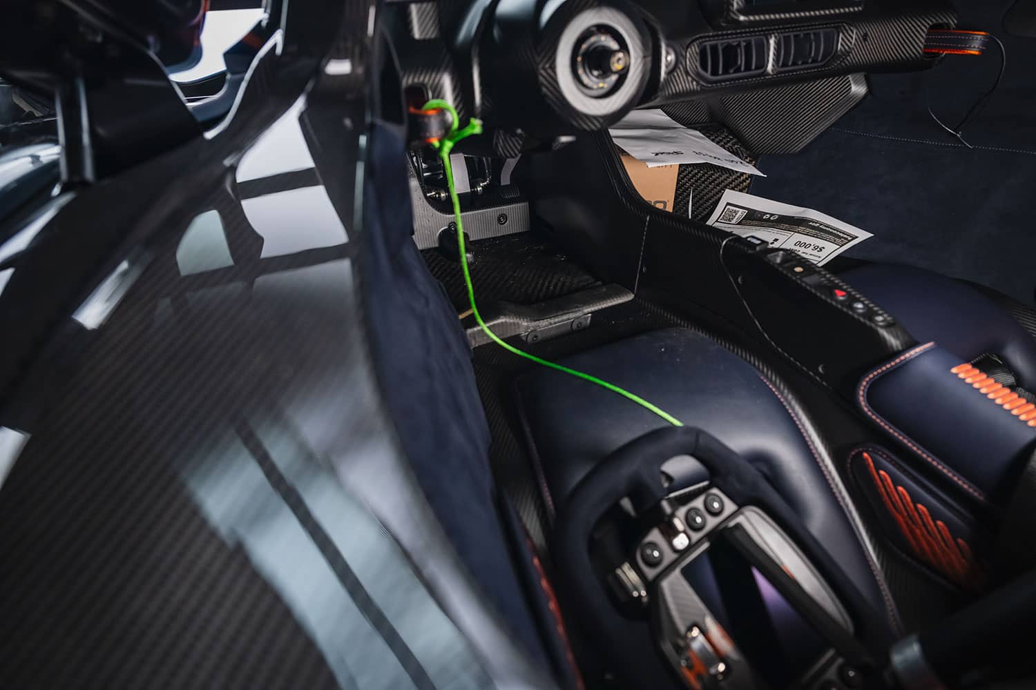 aston-martin-valkyrie
