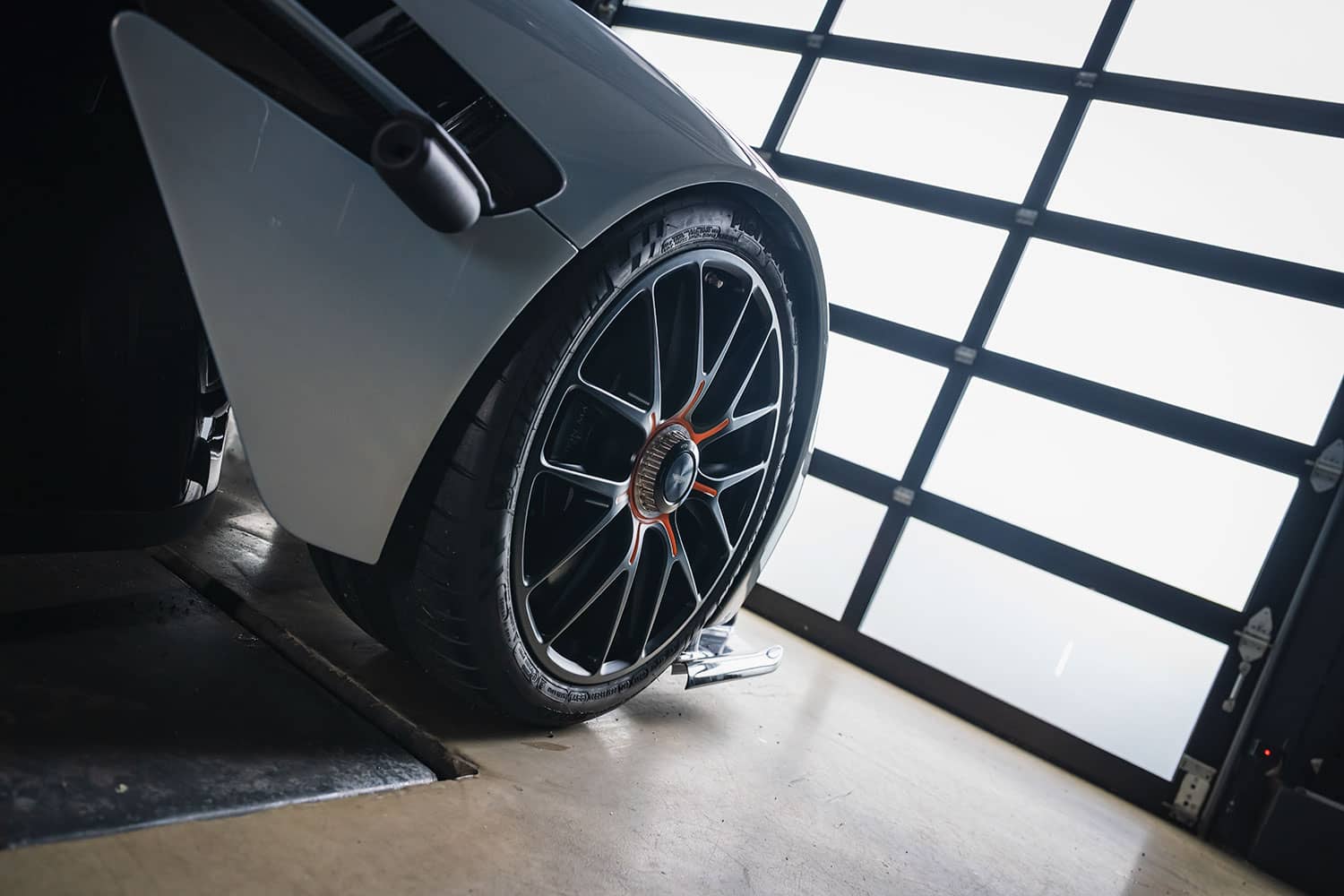 Aston Martin Valkyrie