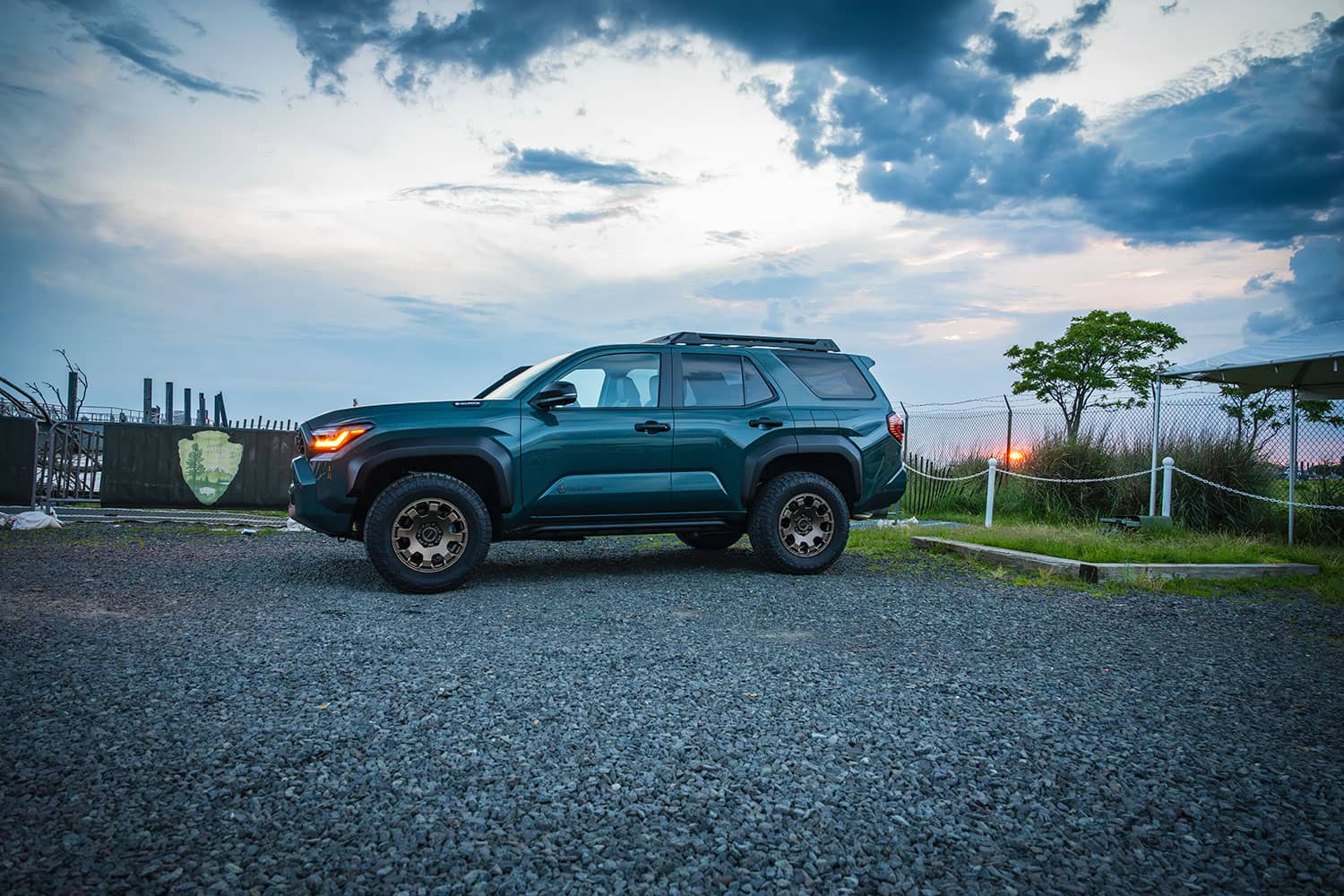 2025-toyota-4Runner-trailhunter
