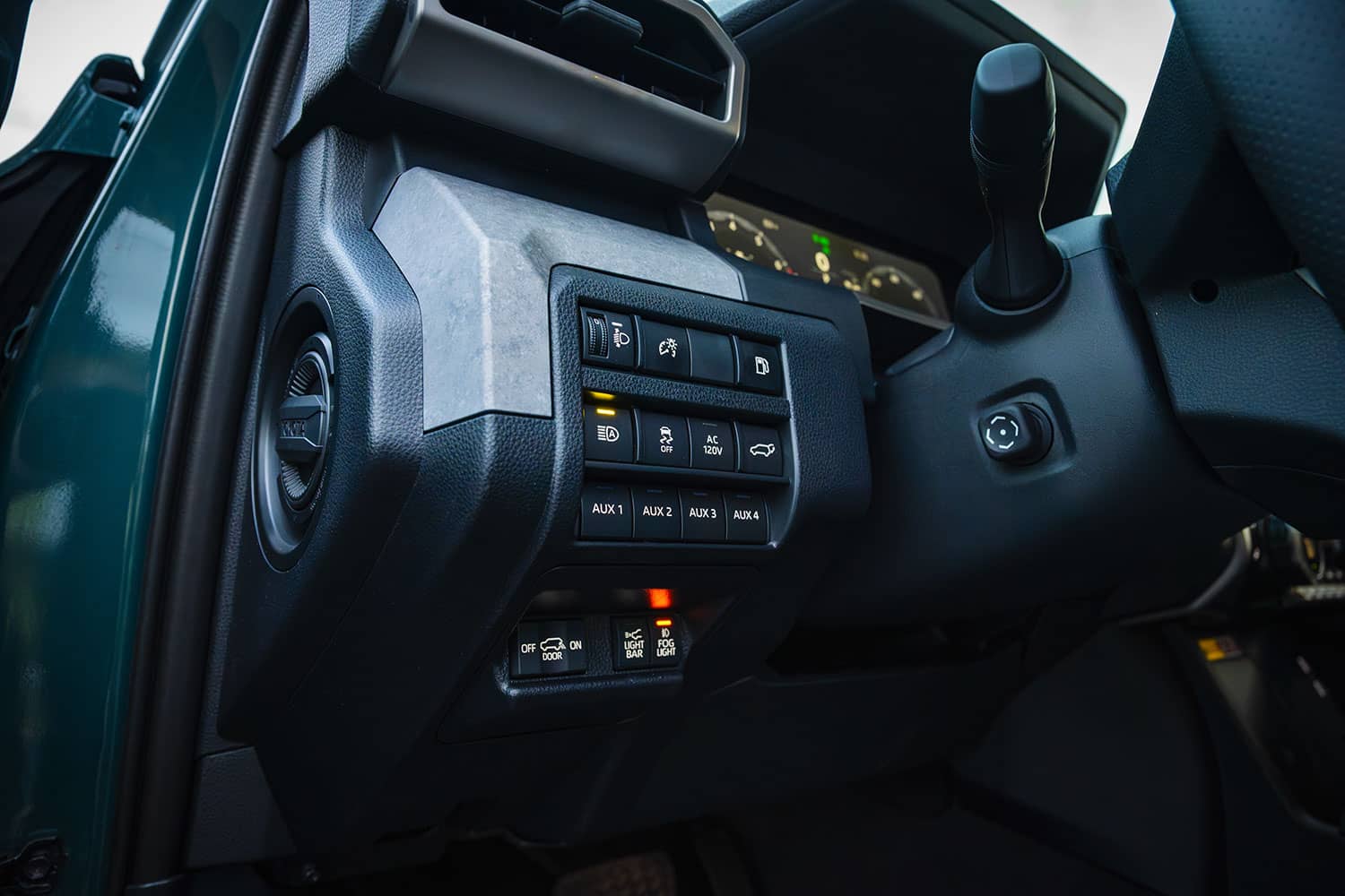 2025-toyota-4Runner-trailhunter