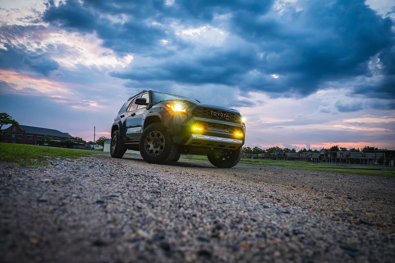2025-toyota-4Runner-trailhunter