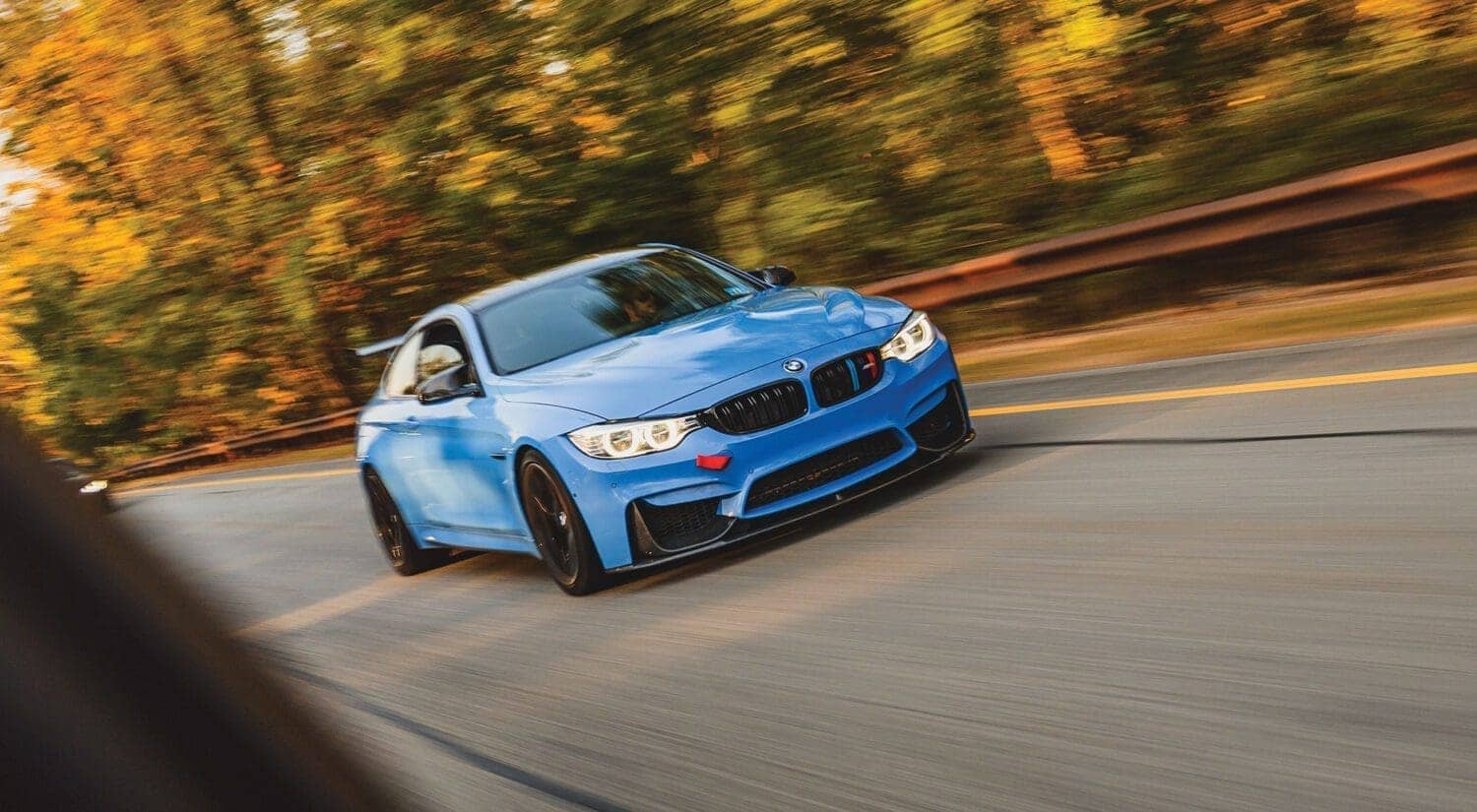 BMW M3 fall cruise