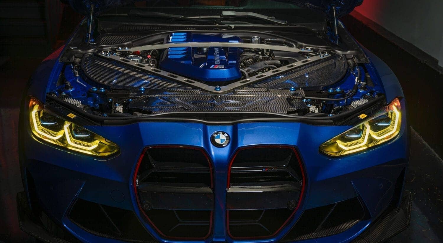 g8x-m3-engine-bay