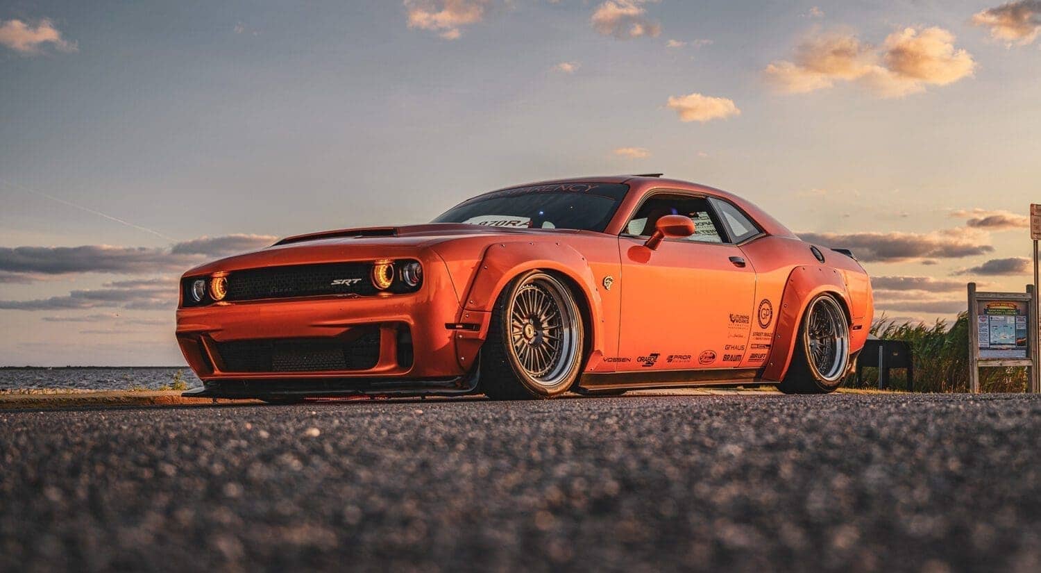dodge-challenger