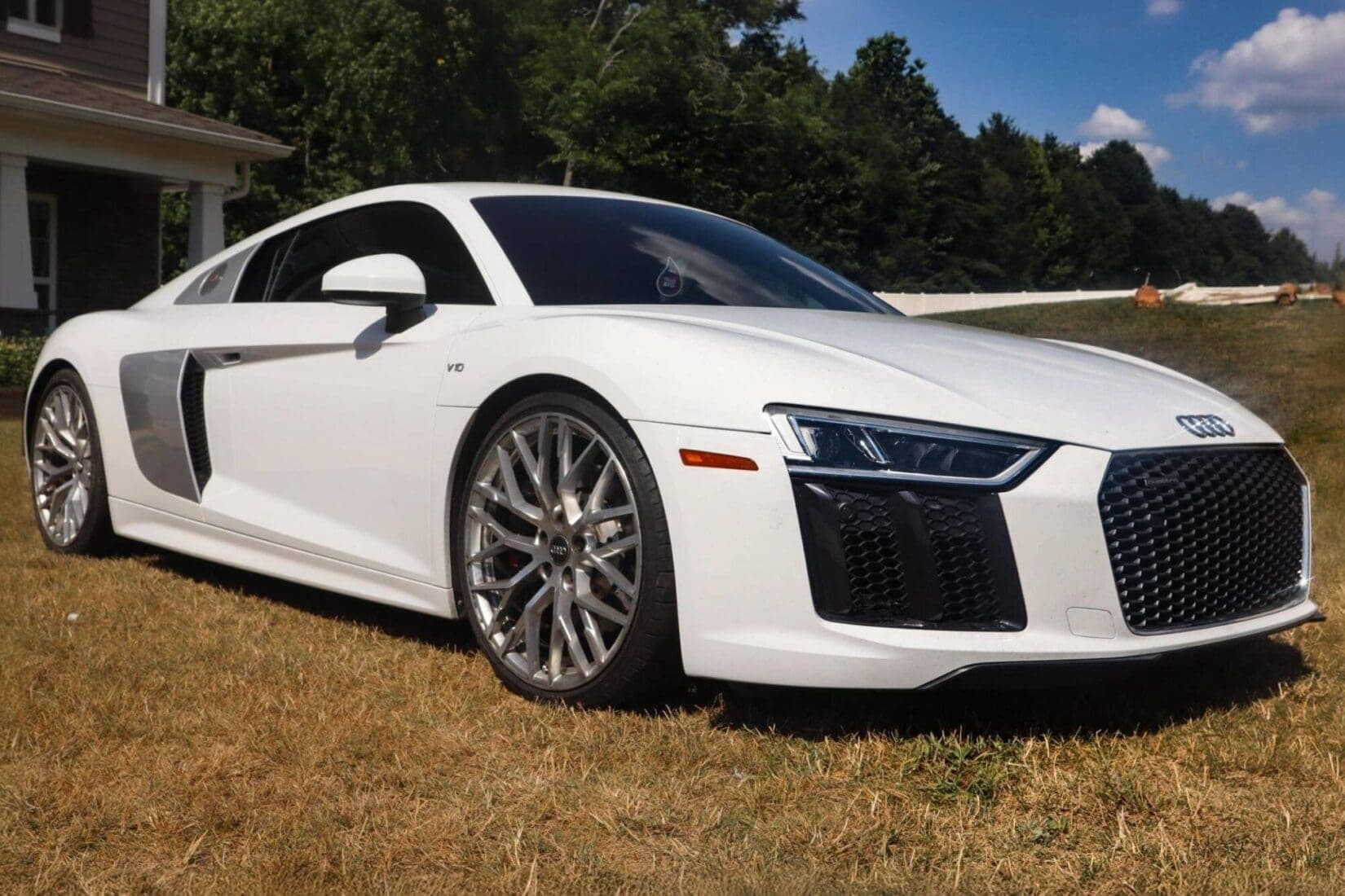 r8-coupe