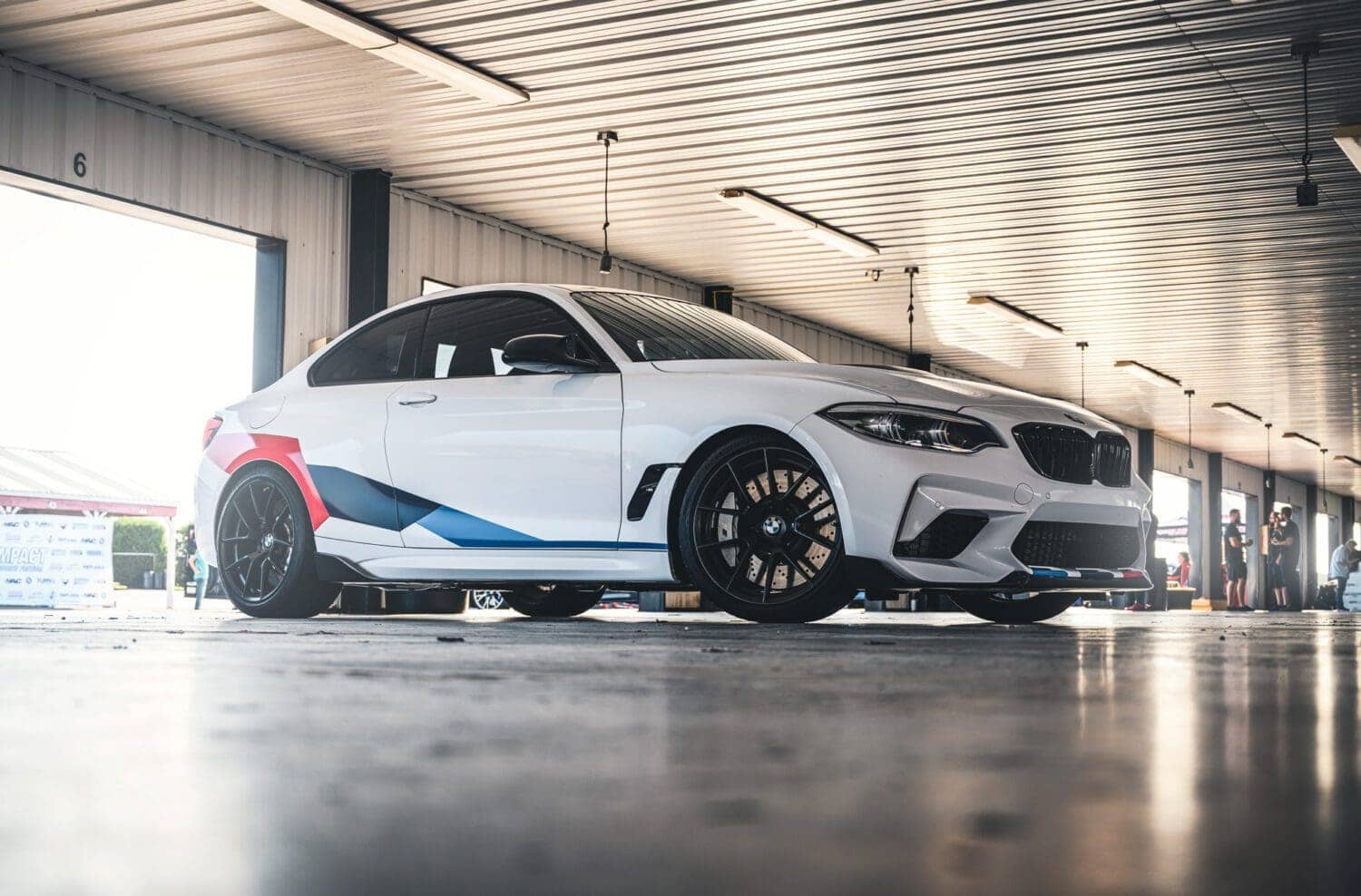 bmw-m2-nyc-garage