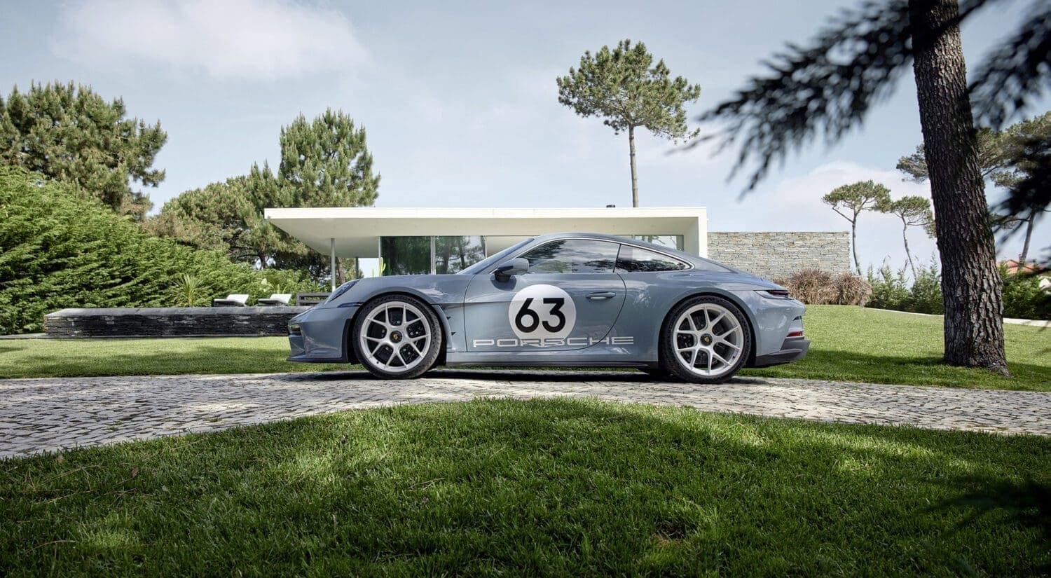 porsche-911-st