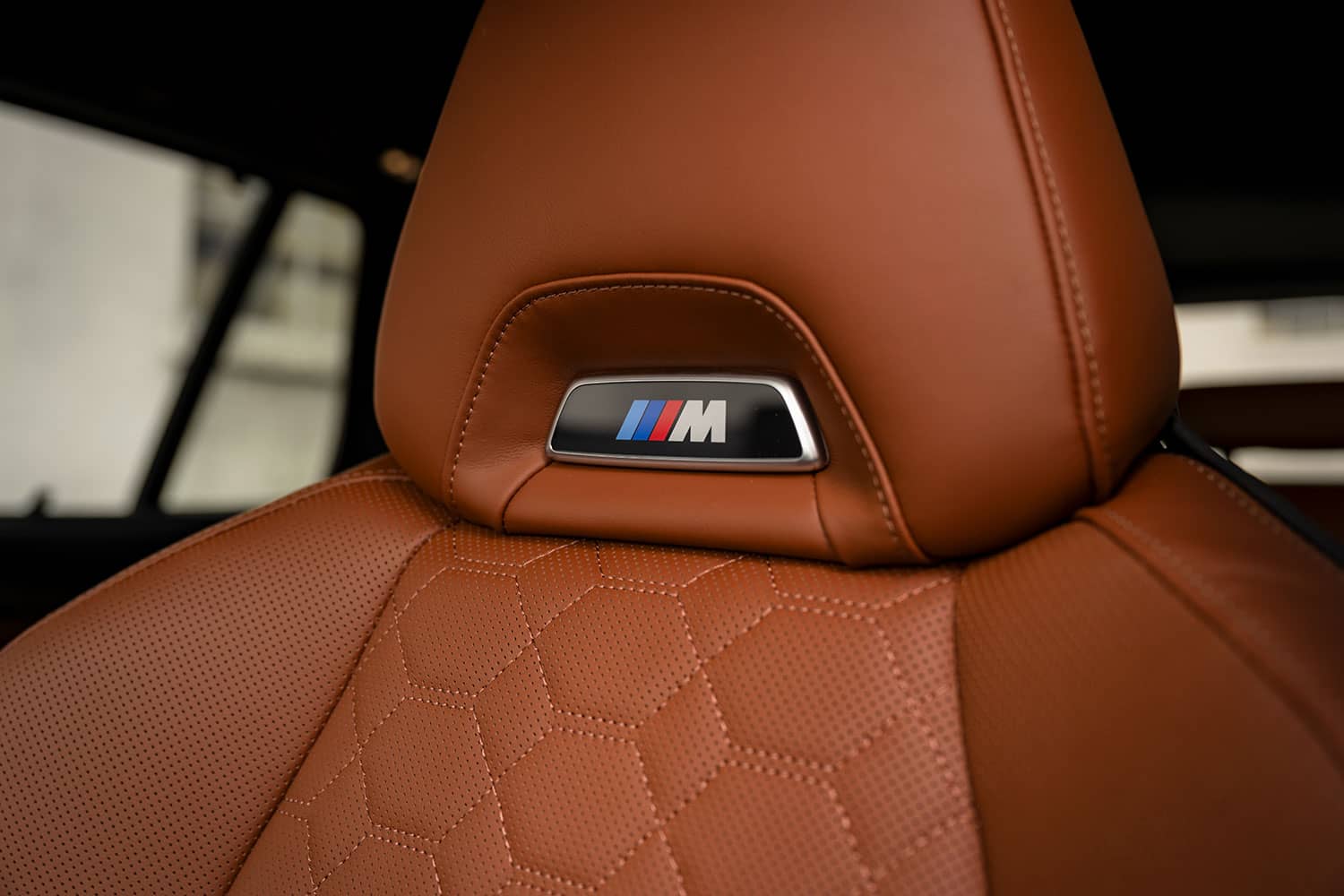 2022-bmw-x3m-seatback