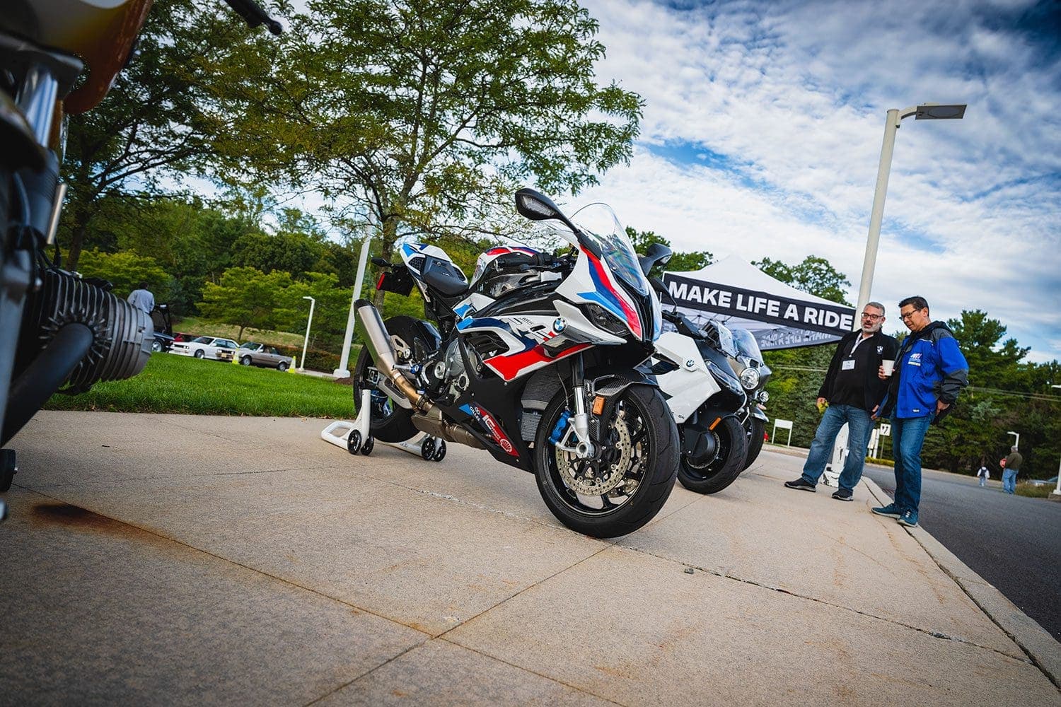 BMW M1000 RR