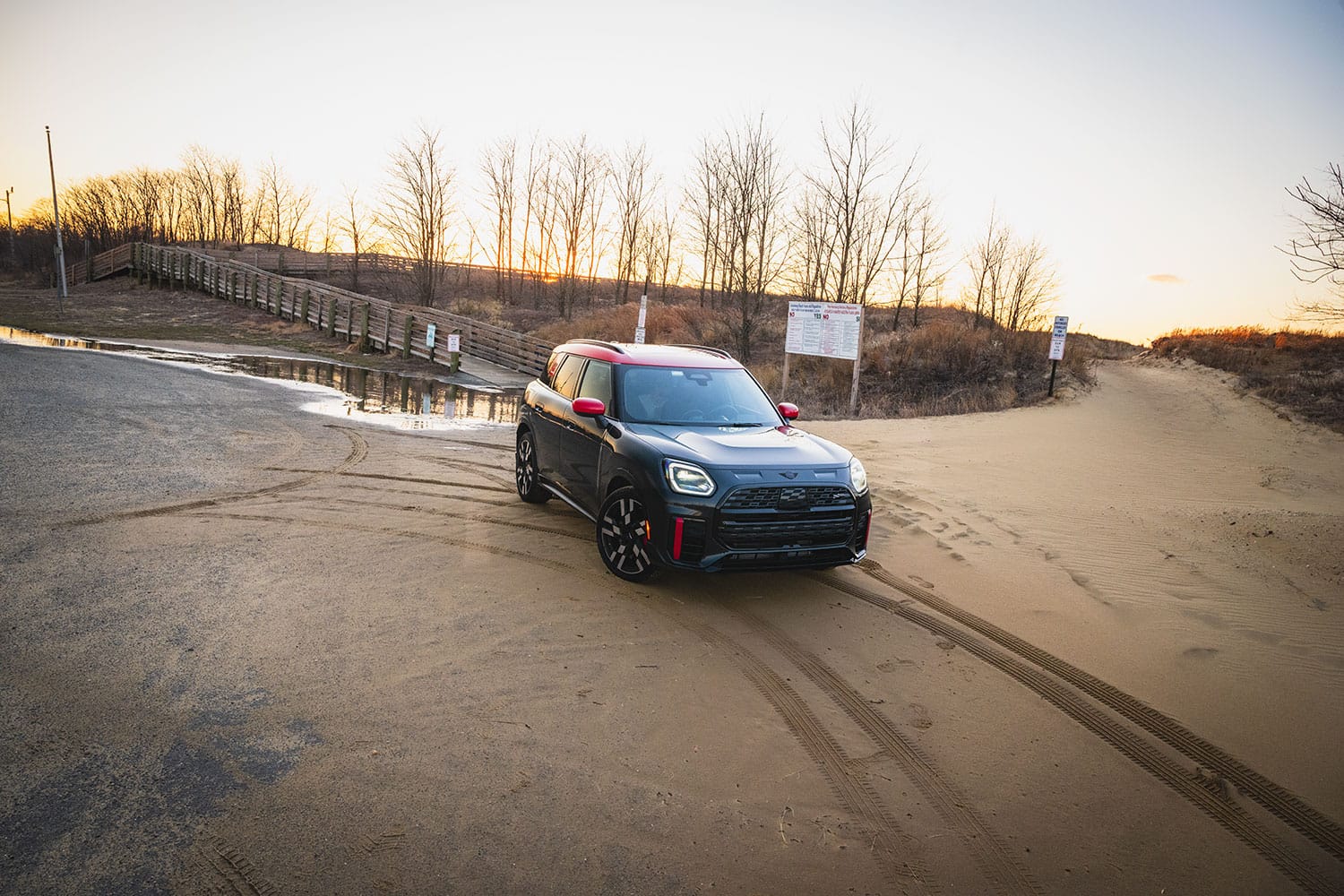 mini-jcw-countryman-all4-45