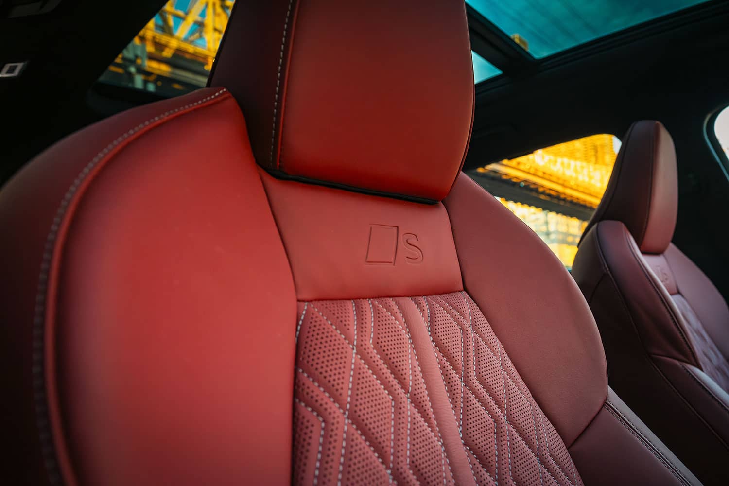 SQ5 leather