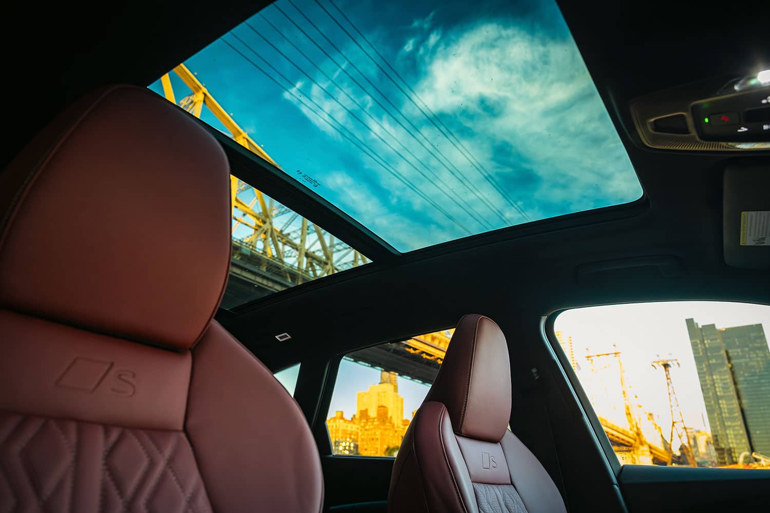 2025-audi-sq5 sunroof