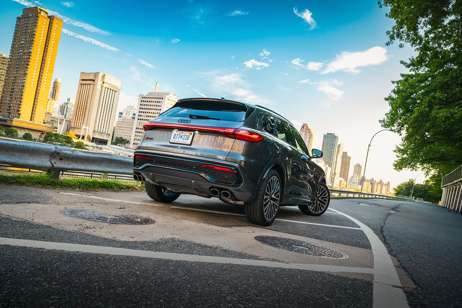 2025-audi-sq5 rear in nyc