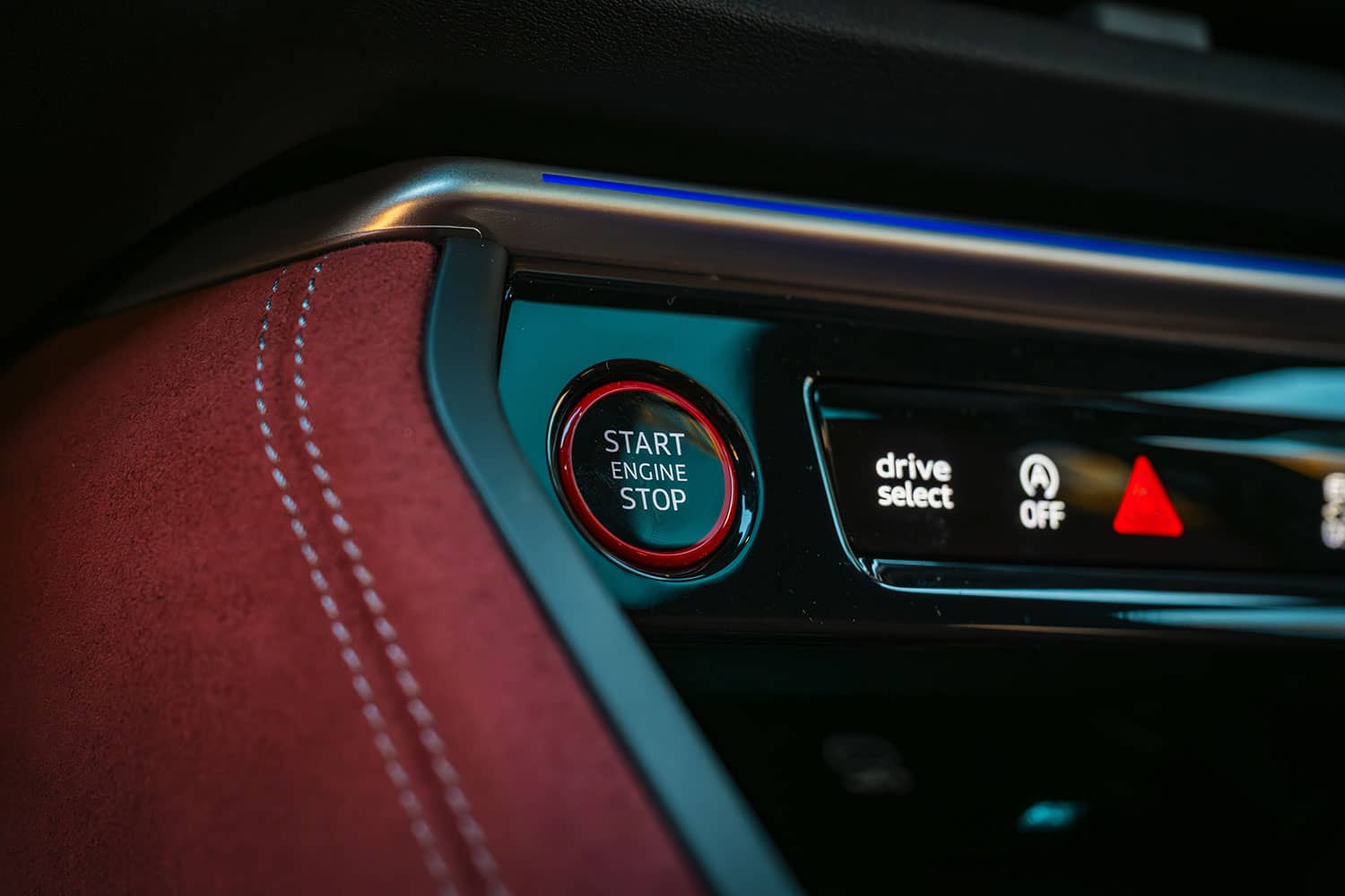 Audi SQ5 start button