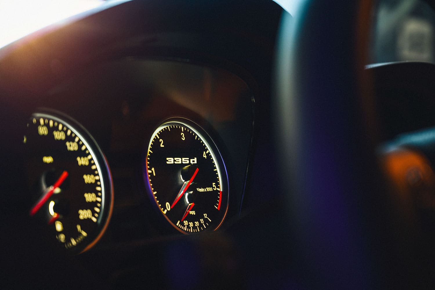 335d-tach