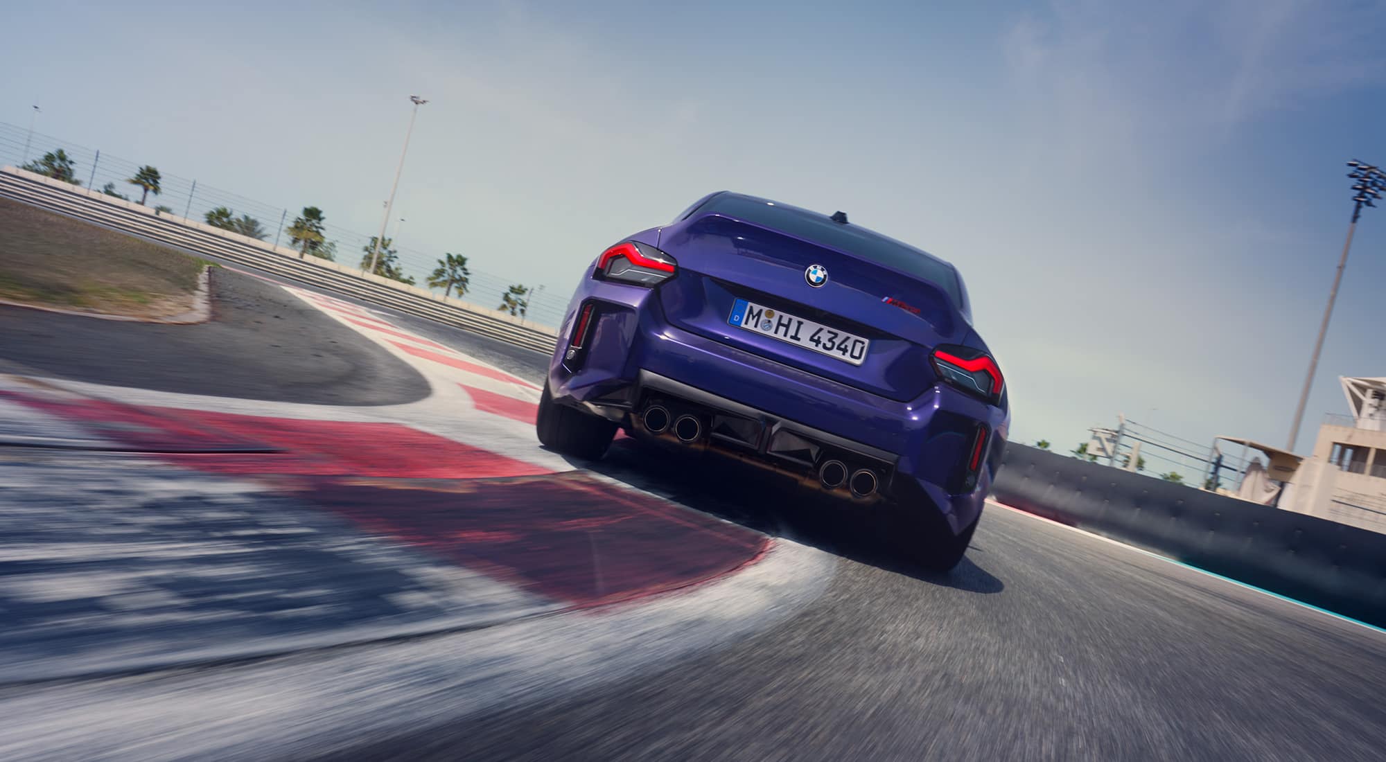 bmw-m2-cs