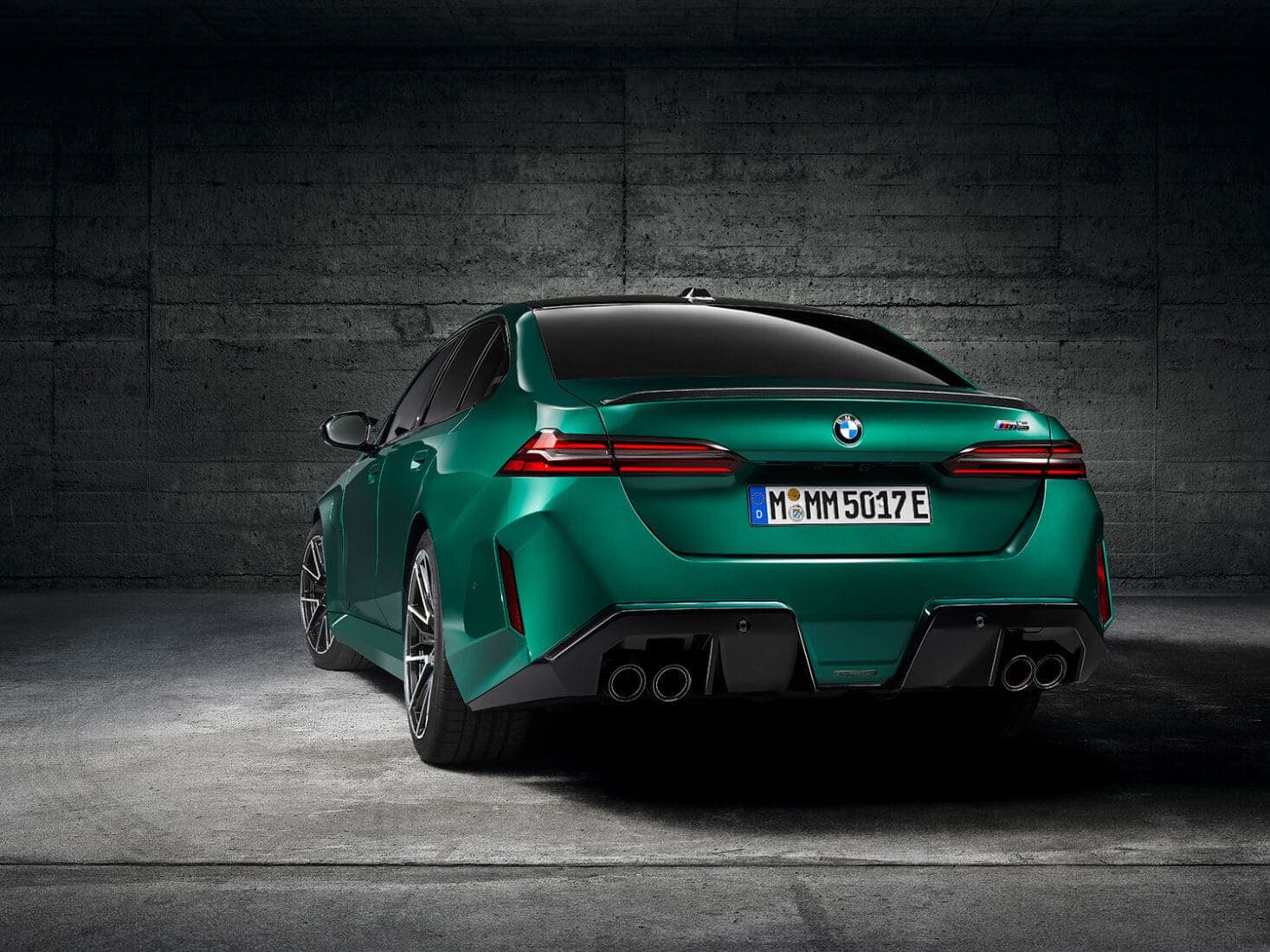 bmw-m5-rear