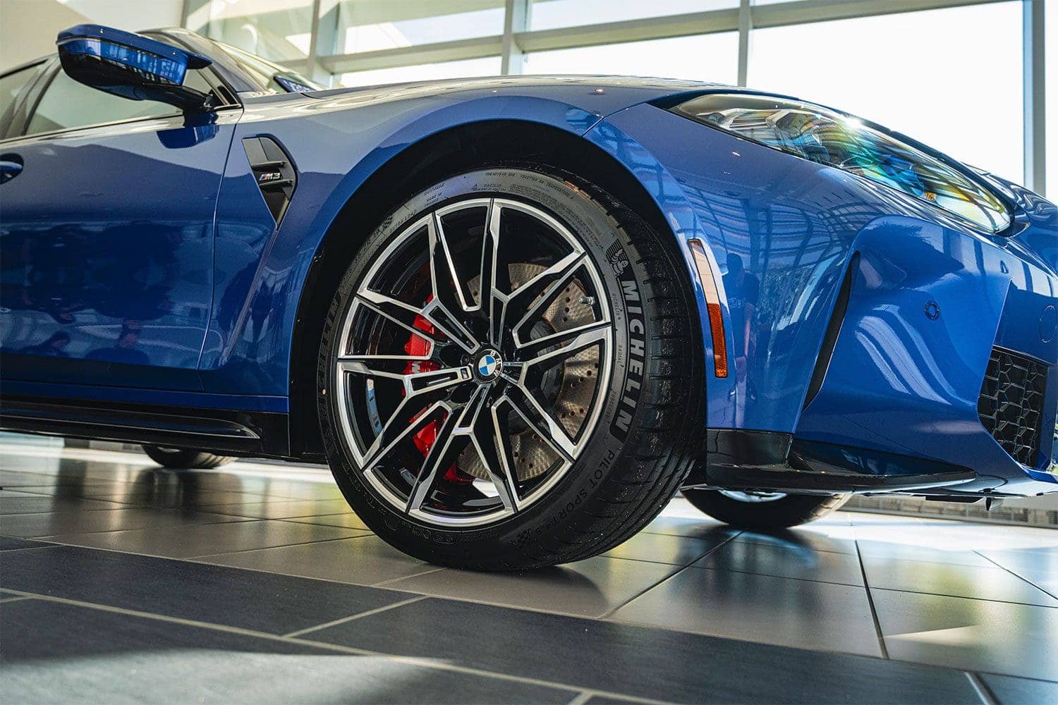 BMW 825M wheels