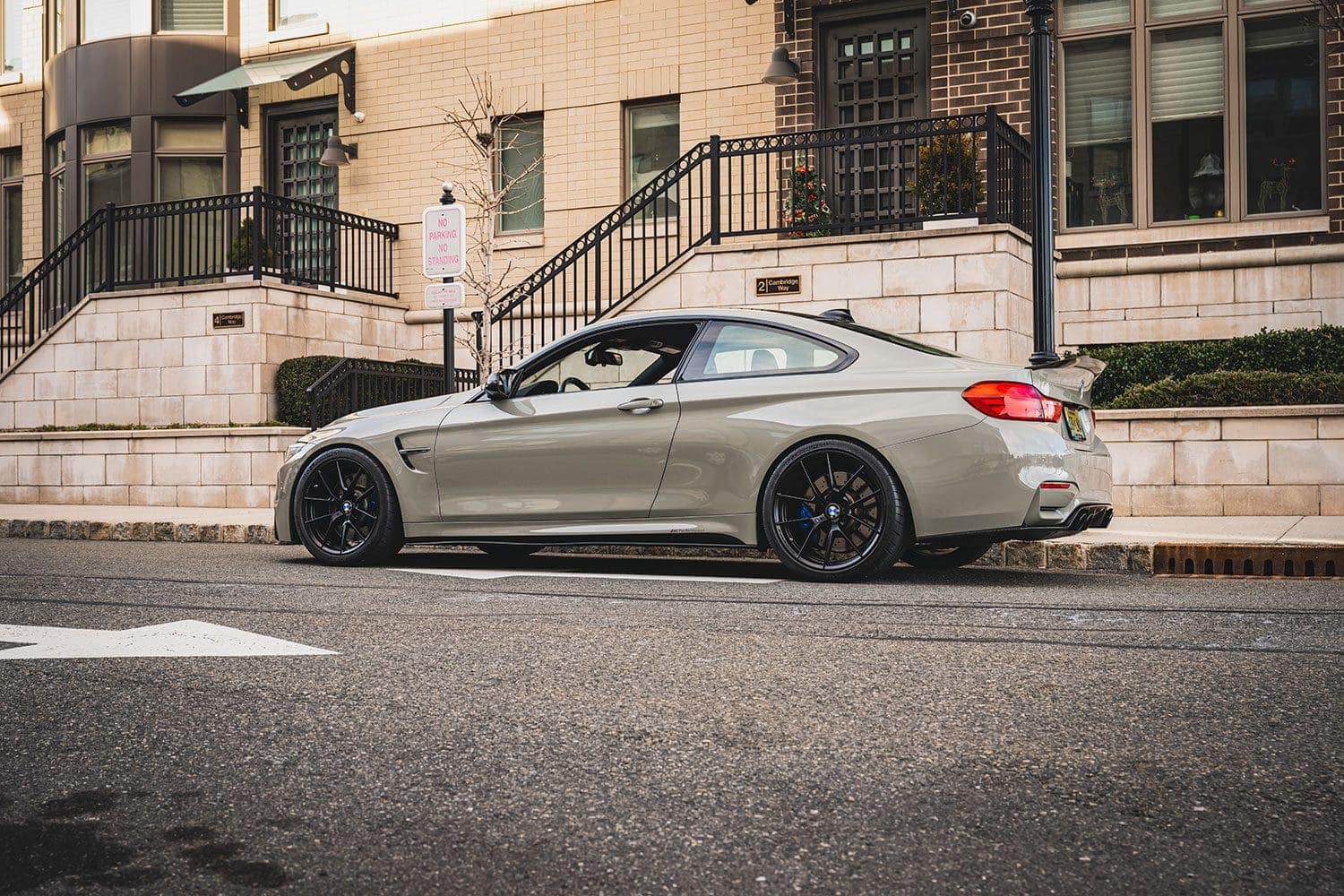 F82 M4 rear